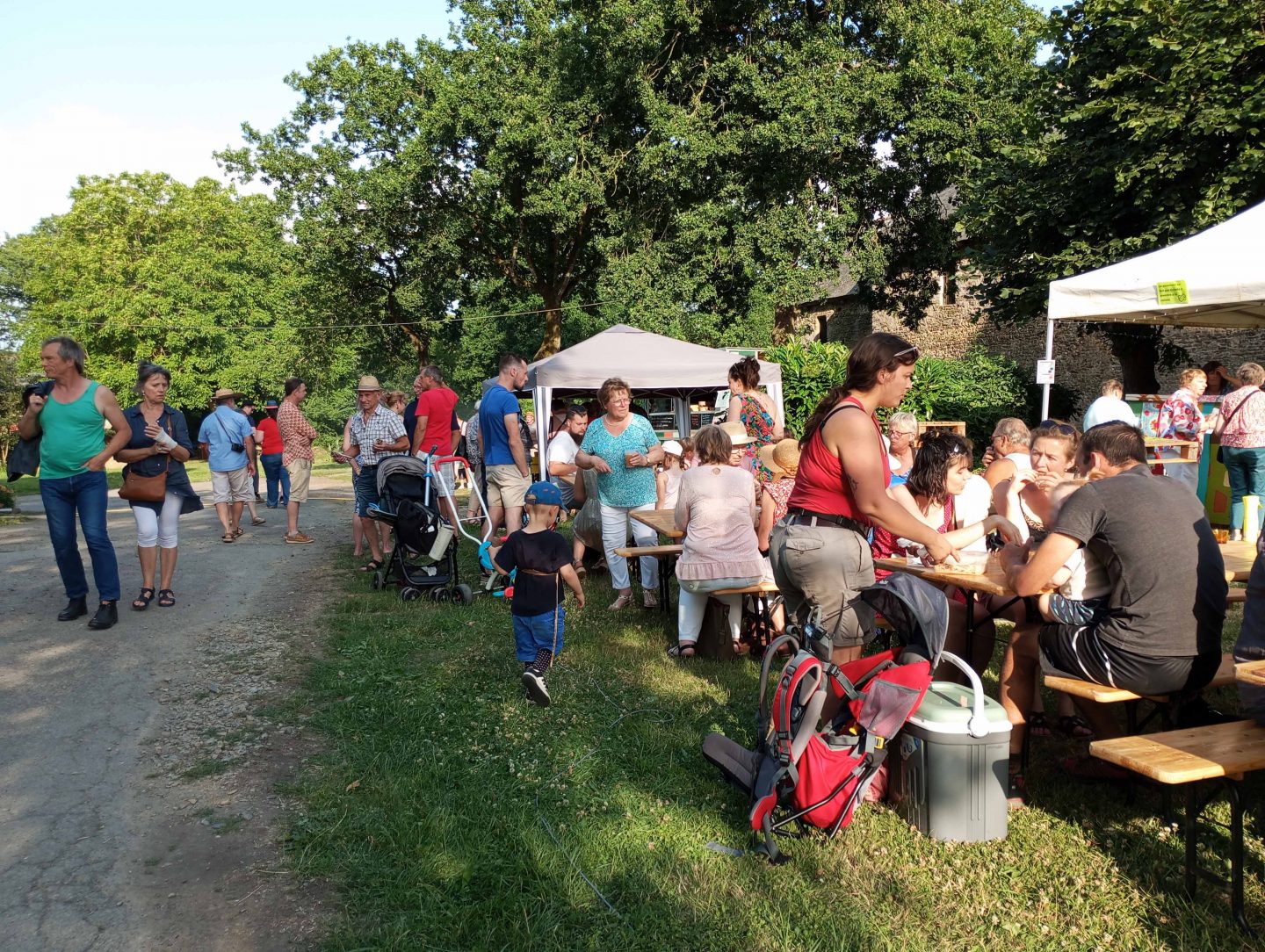 fête populaire au château